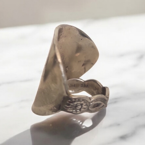 Silverplated Saddle Spoon Ring - Picture 1 of 6